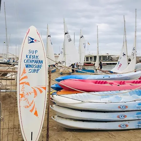 Fragata Seaview * 锡切斯